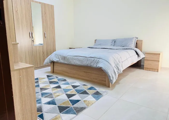 Fanateer Sudayer Villa
